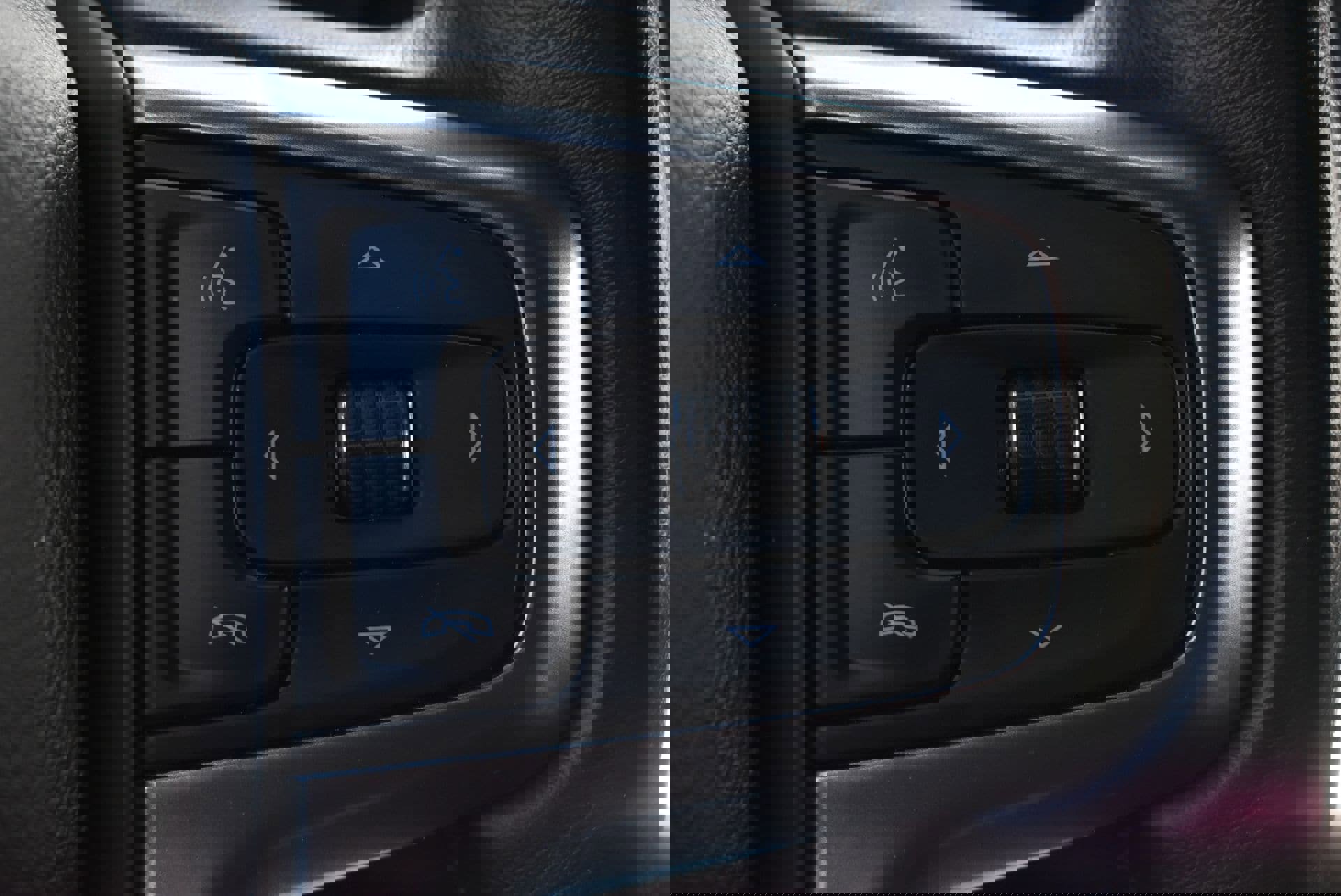 Used 2023 Chevrolet Tahoe Premier image 20