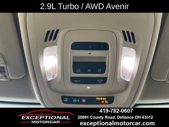 Used 2023 Buick Envision Avenir AWD/4WD image 44
