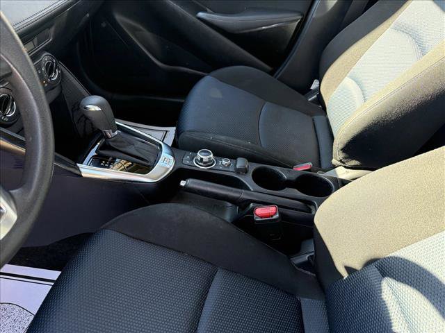 Used 2017 Toyota Yaris iA image 12