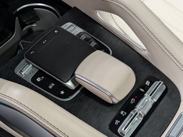 Used 2022 Mercedes-Benz GLS 63 AMG 4MATIC image 34