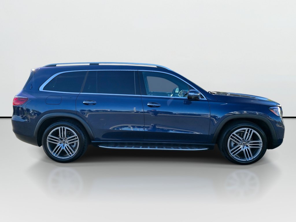 Used 2024 Mercedes-Benz GLS 450 4MATIC image 6