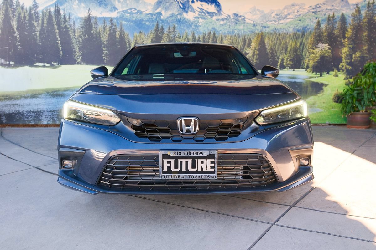 Used 2023 Honda Civic Sport Touring image 2