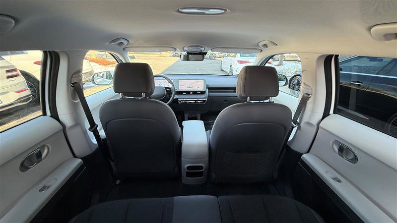Used 2024 Hyundai Ioniq 5 SEL image 32
