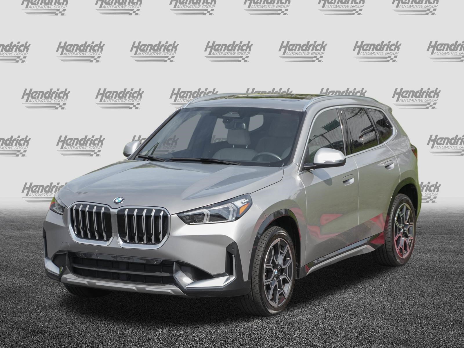 Certified 2023 BMW X1 xDrive28i w/ Convenience Package AWD/4WD image 5