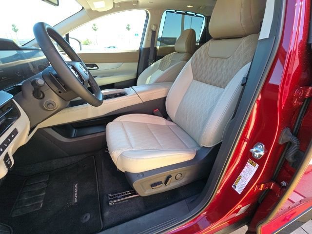 Used 2025 Nissan Murano Platinum w/ Cargo Package image 13