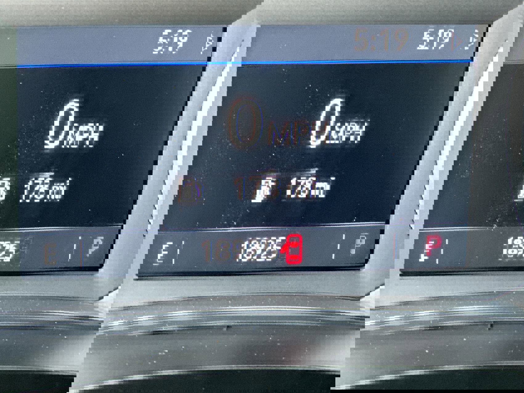 Used 2023 Chevrolet Traverse LT image 15