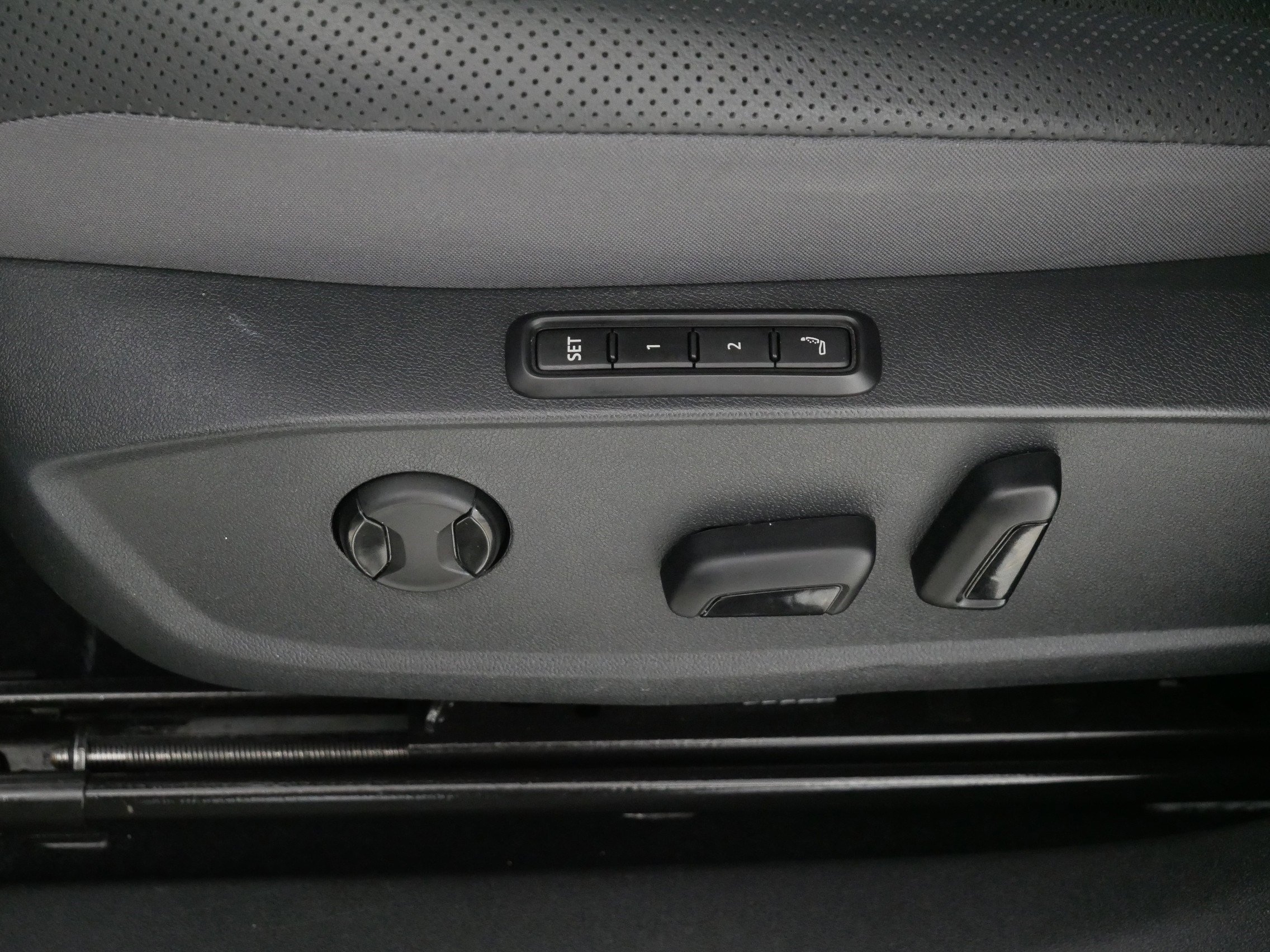 Used 2024 Volkswagen ID.4 Pro S image 20