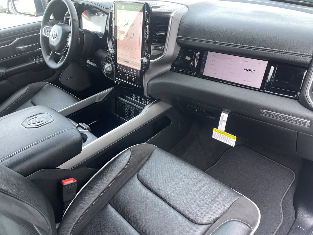 New 2026 RAM 1500 Laramie w/ Night Edition AWD/4WD image 31