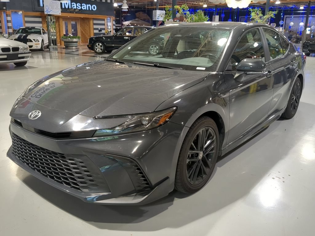 Used 2025 Toyota Camry SE