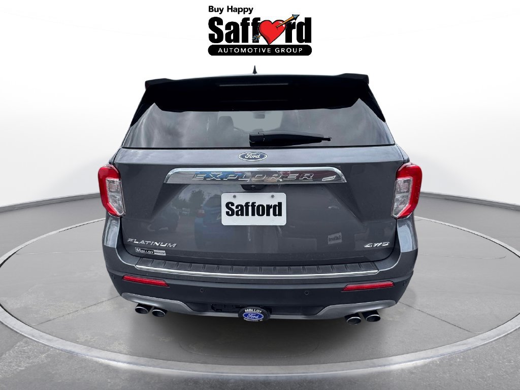 Used 2023 Ford Explorer Platinum w/ Technology Package AWD/4WD image 3