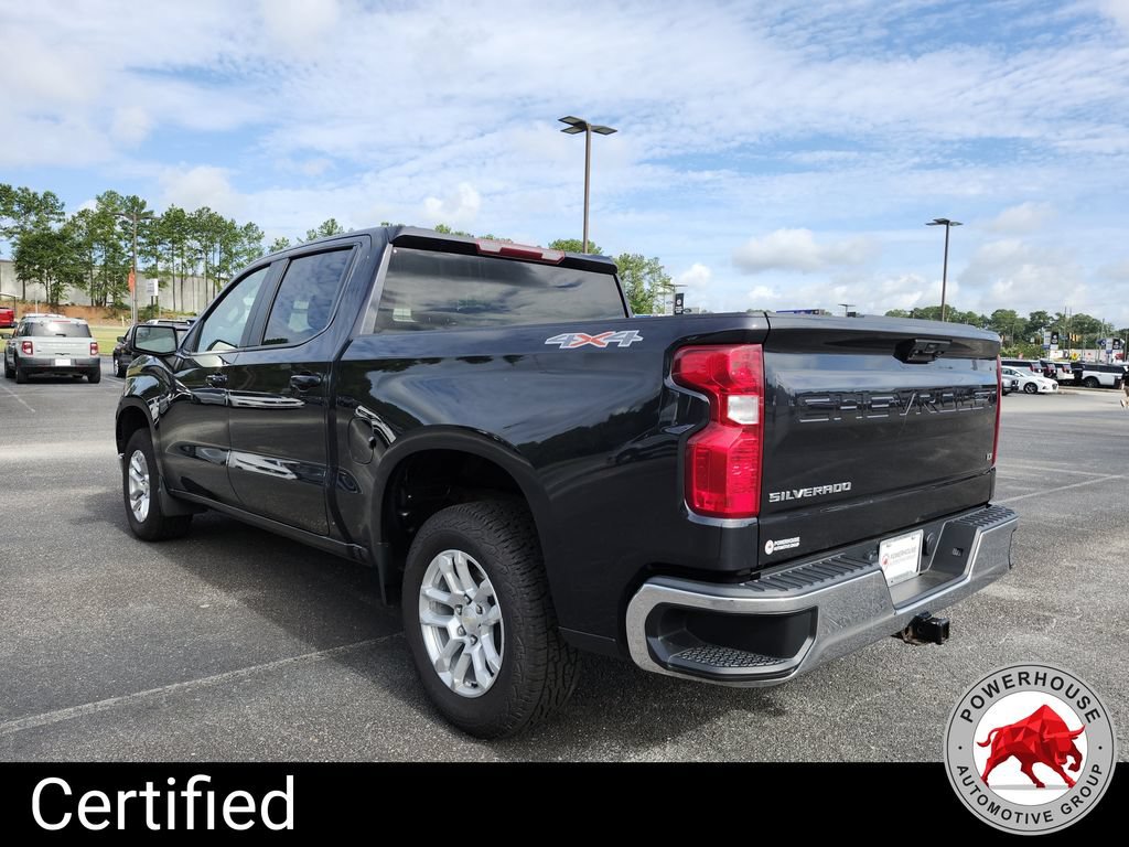 Used 2023 Chevrolet Silverado 1500 LT AWD/4WD image 3