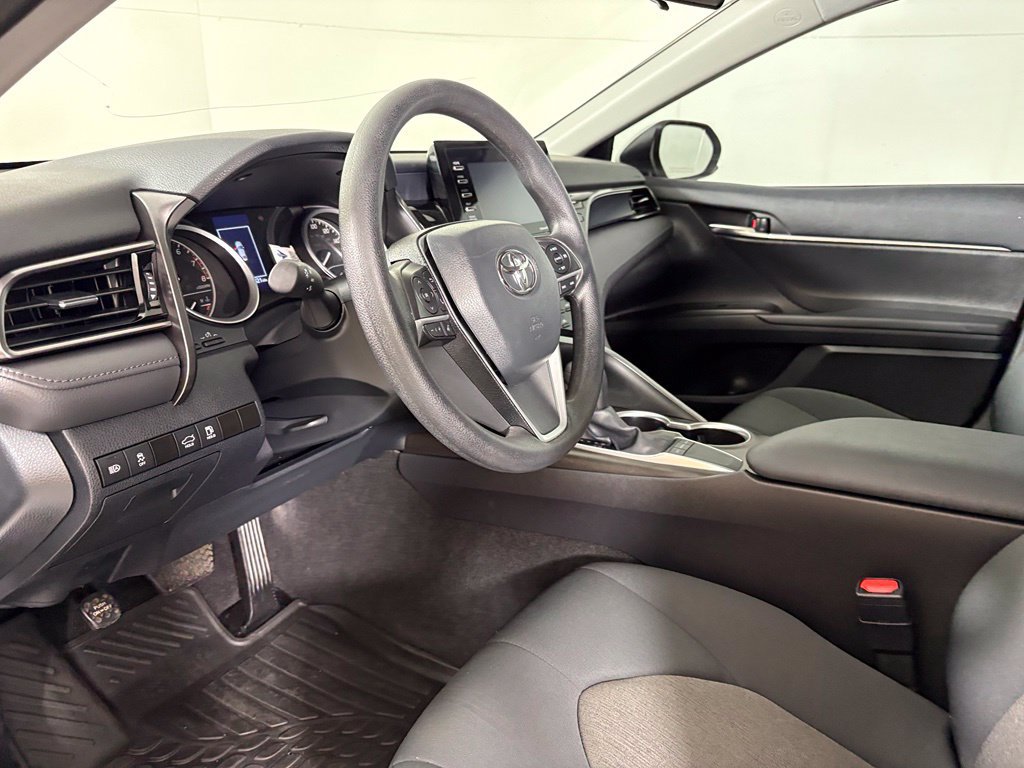 Used 2024 Toyota Camry LE FWD image 22