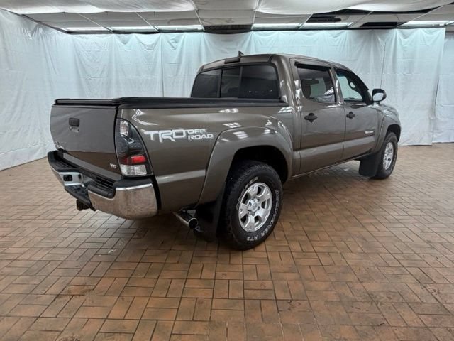 Used 2015 Toyota Tacoma 4x4 Double Cab w/ TRD Off-Road Package image 10