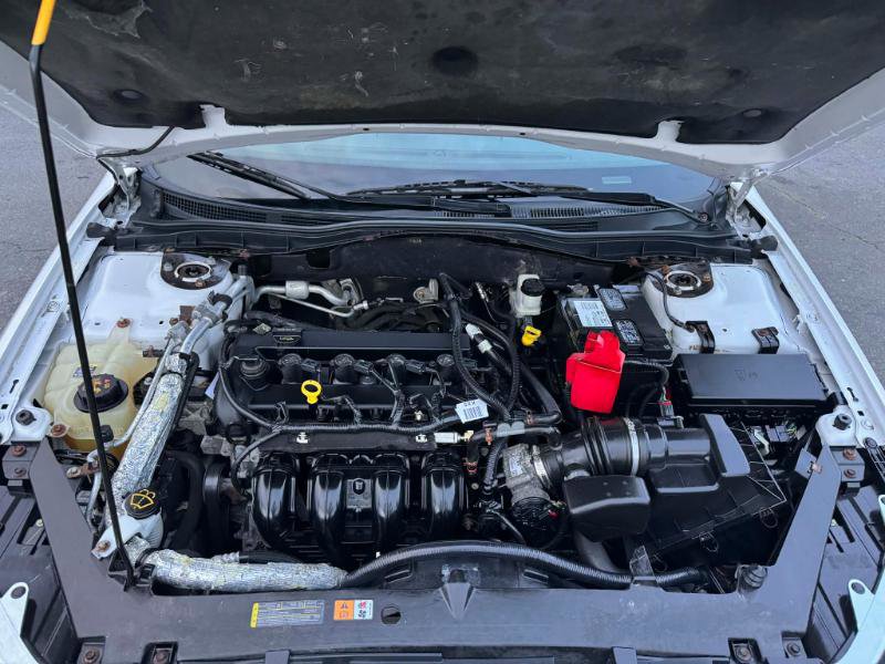 Used 2012 Ford Fusion SE image 20