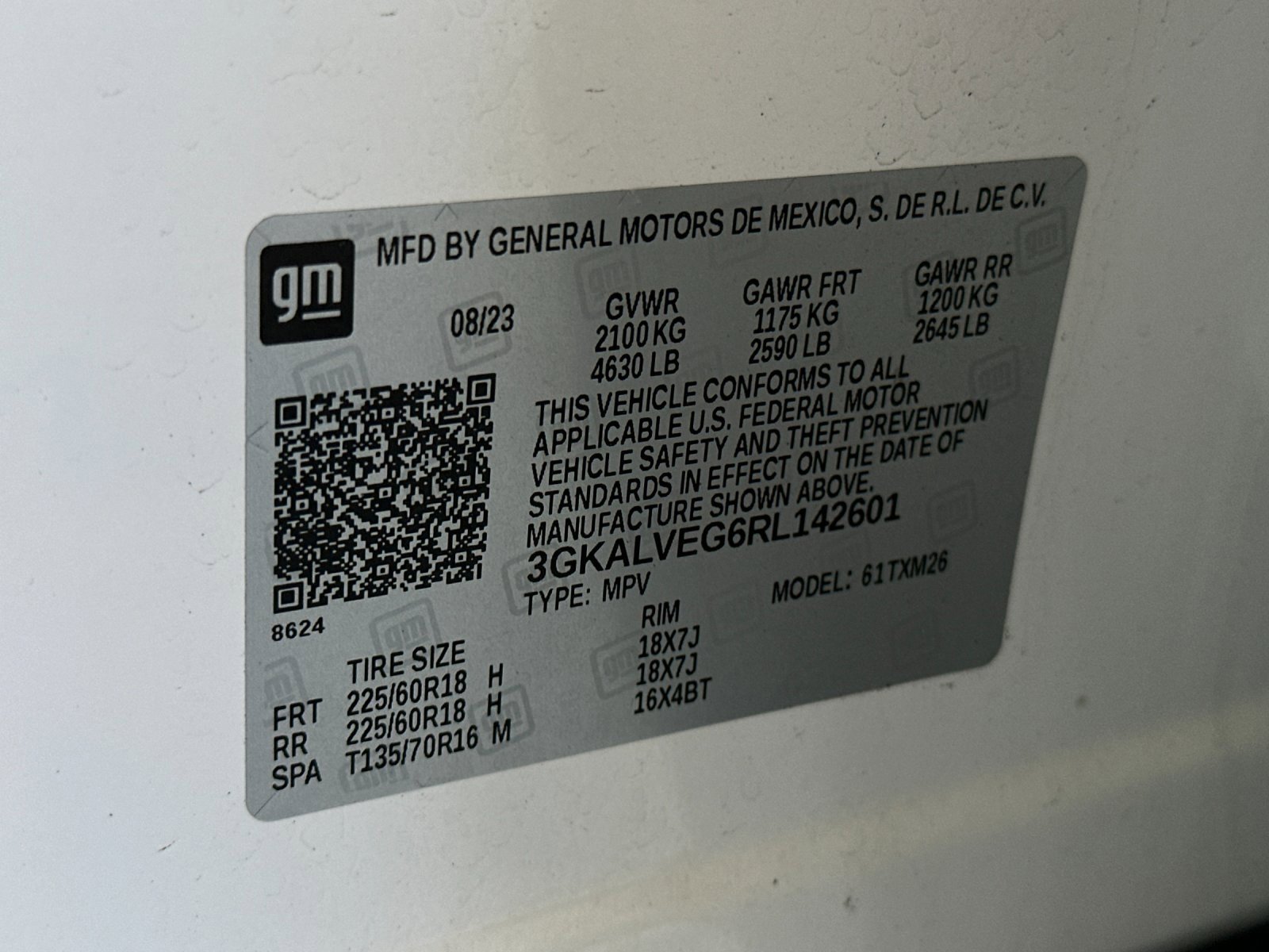 Used 2024 GMC Terrain SLT image 27