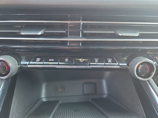 Certified 2026 Chevrolet Traverse LT w/ LPO, Floor Liner Package AWD/4WD image 22