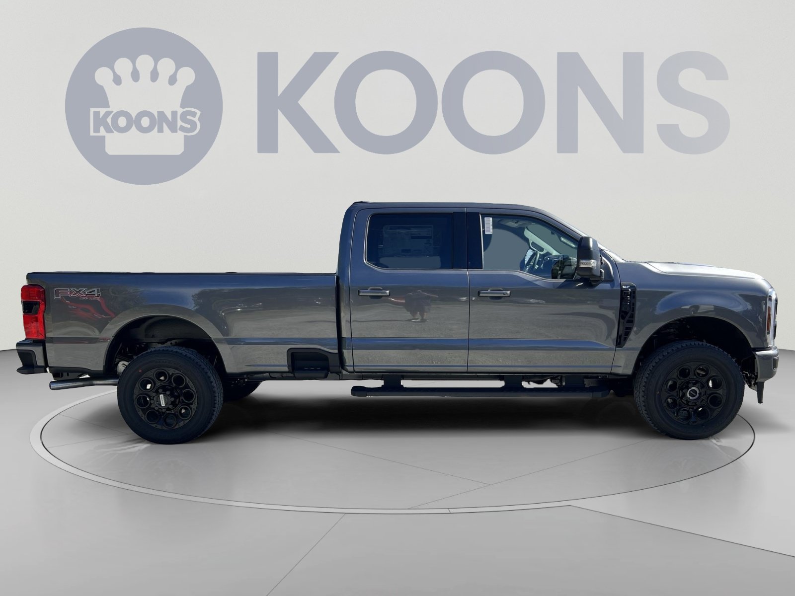 New 2027 Ford F350 XLT w/ XLT Premium Package AWD/4WD image 8