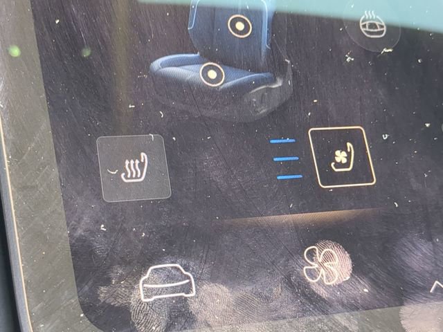 Used 2024 Lucid Air Pure RWD image 24