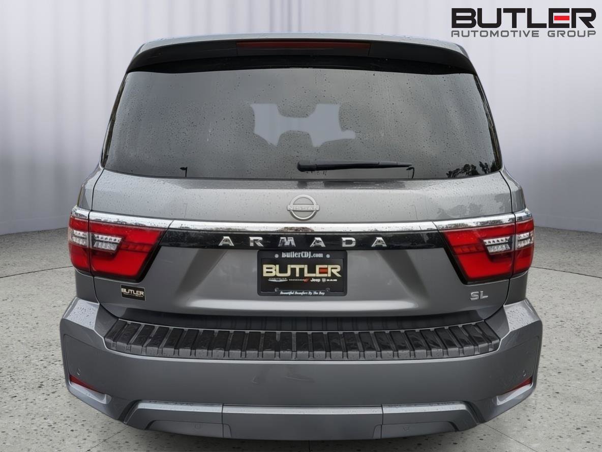 Used 2024 Nissan Armada SL w/ Captain's Chairs Package image 4