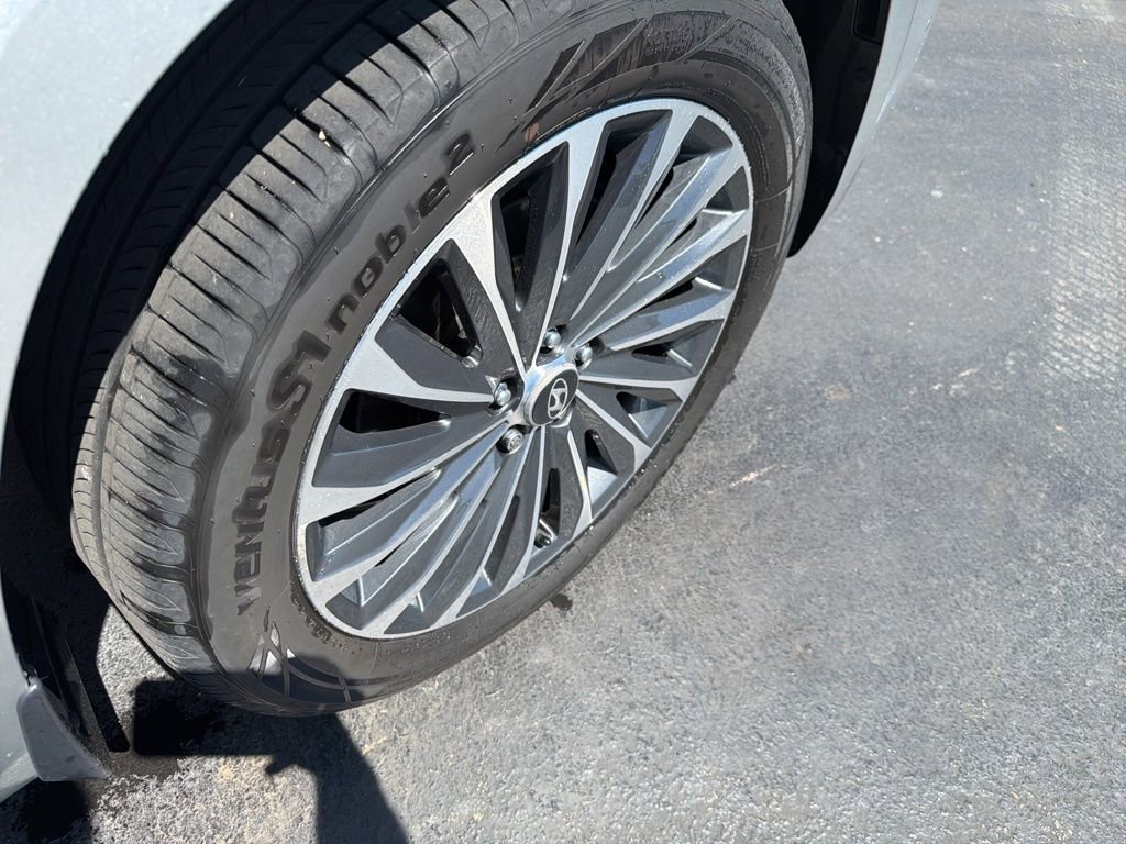 Used 2024 Hyundai Palisade Calligraphy AWD/4WD image 4