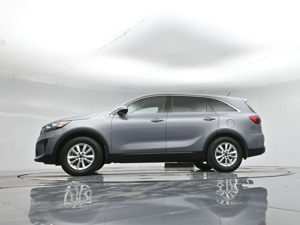 Used 2020 Kia Sorento LX image 8