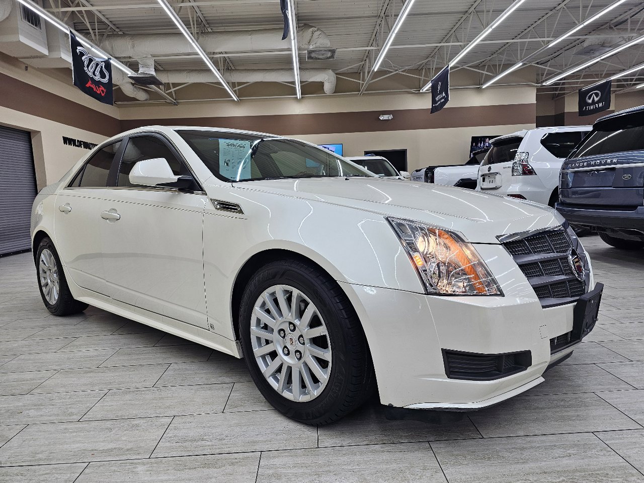 Used 2010 Cadillac CTS Luxury image 5