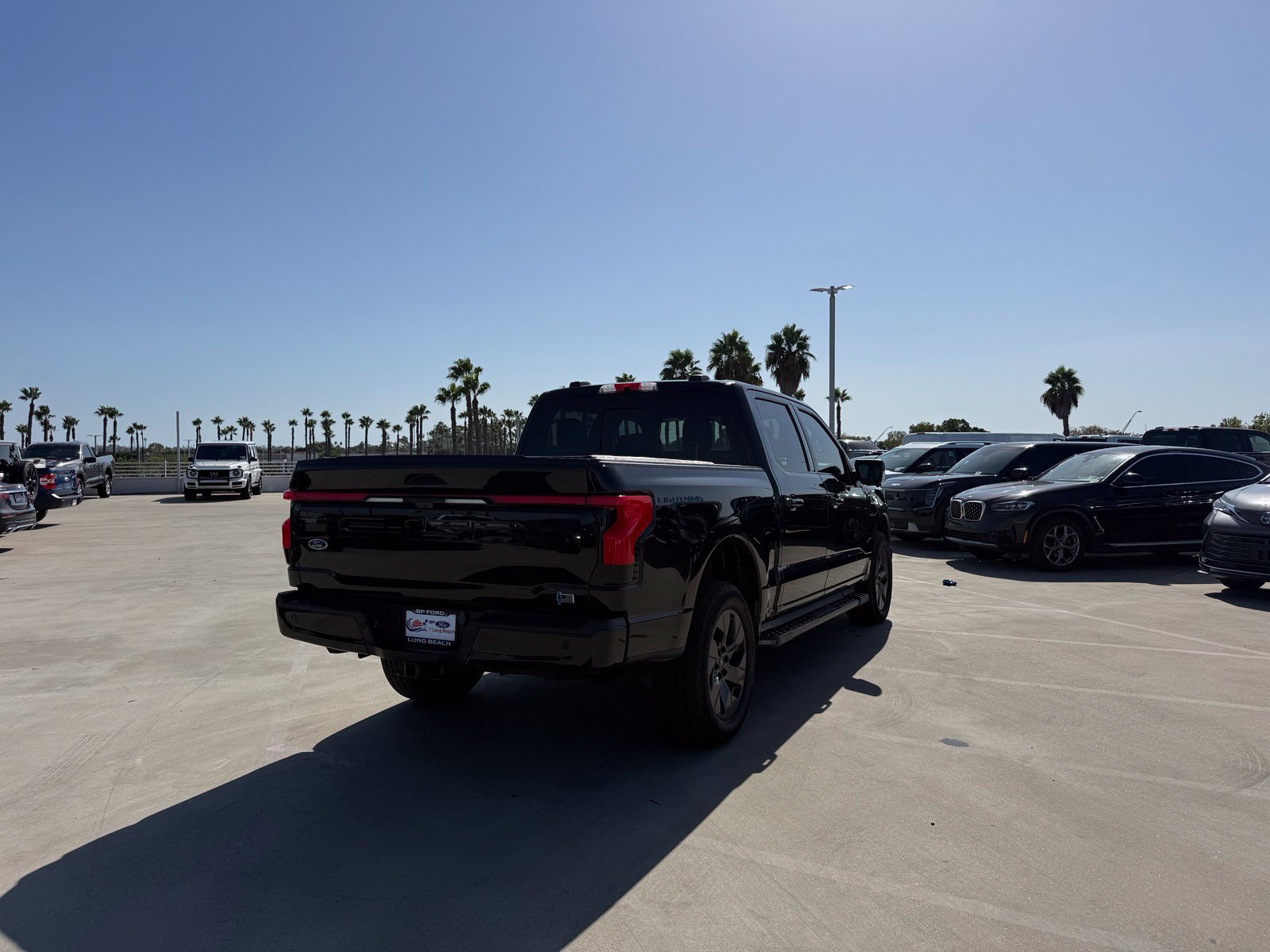 Used 2023 Ford F150 Lightning Lariat AWD/4WD image 3
