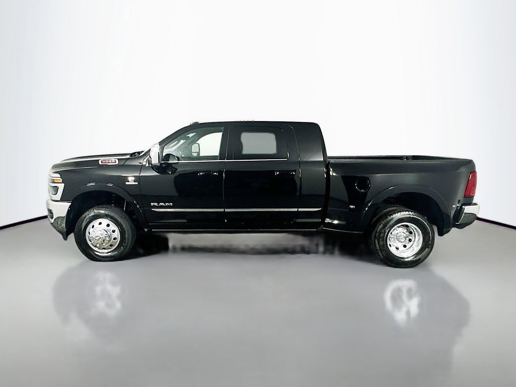 New 2026 RAM 3500 Limited image 4