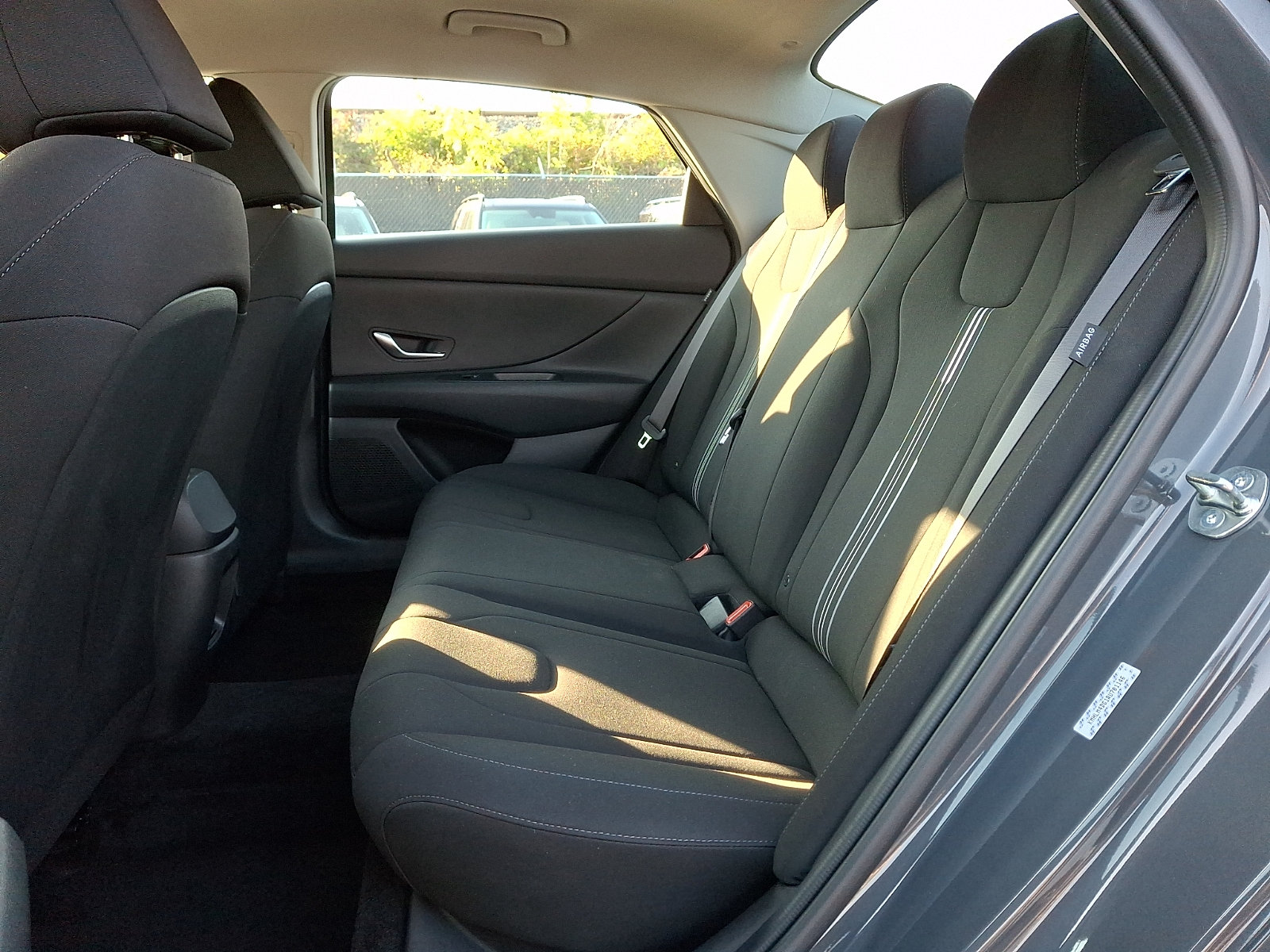 Certified 2024 Hyundai Elantra SEL FWD image 10