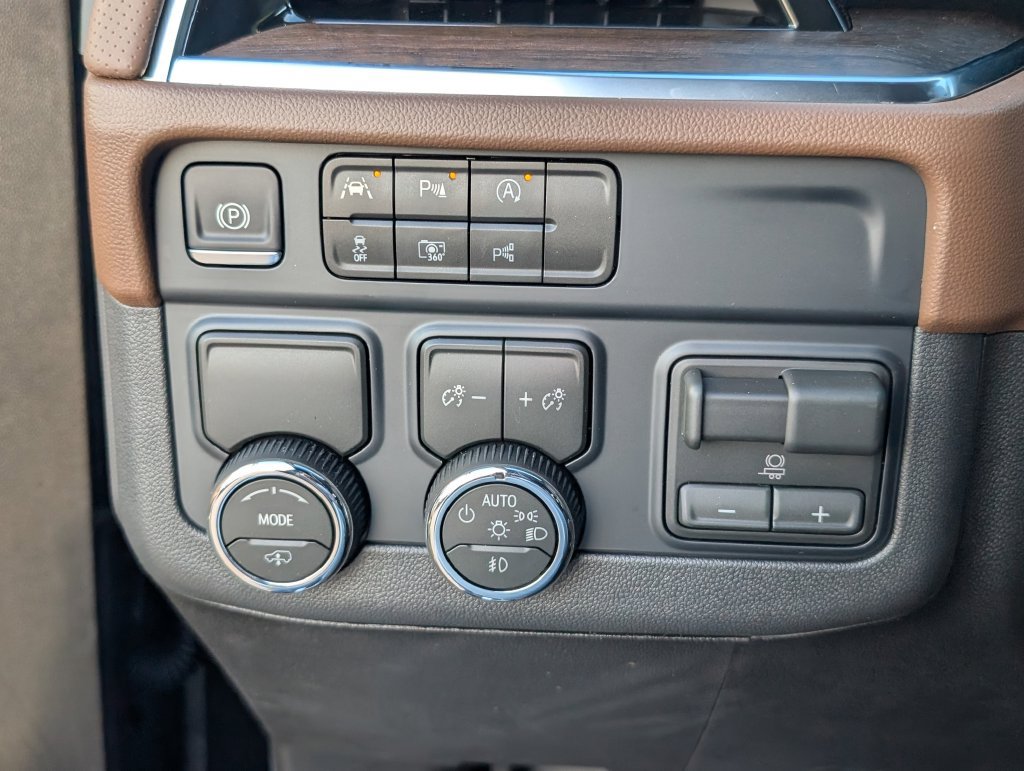 New 2026 Chevrolet Tahoe High Country RWD image 17