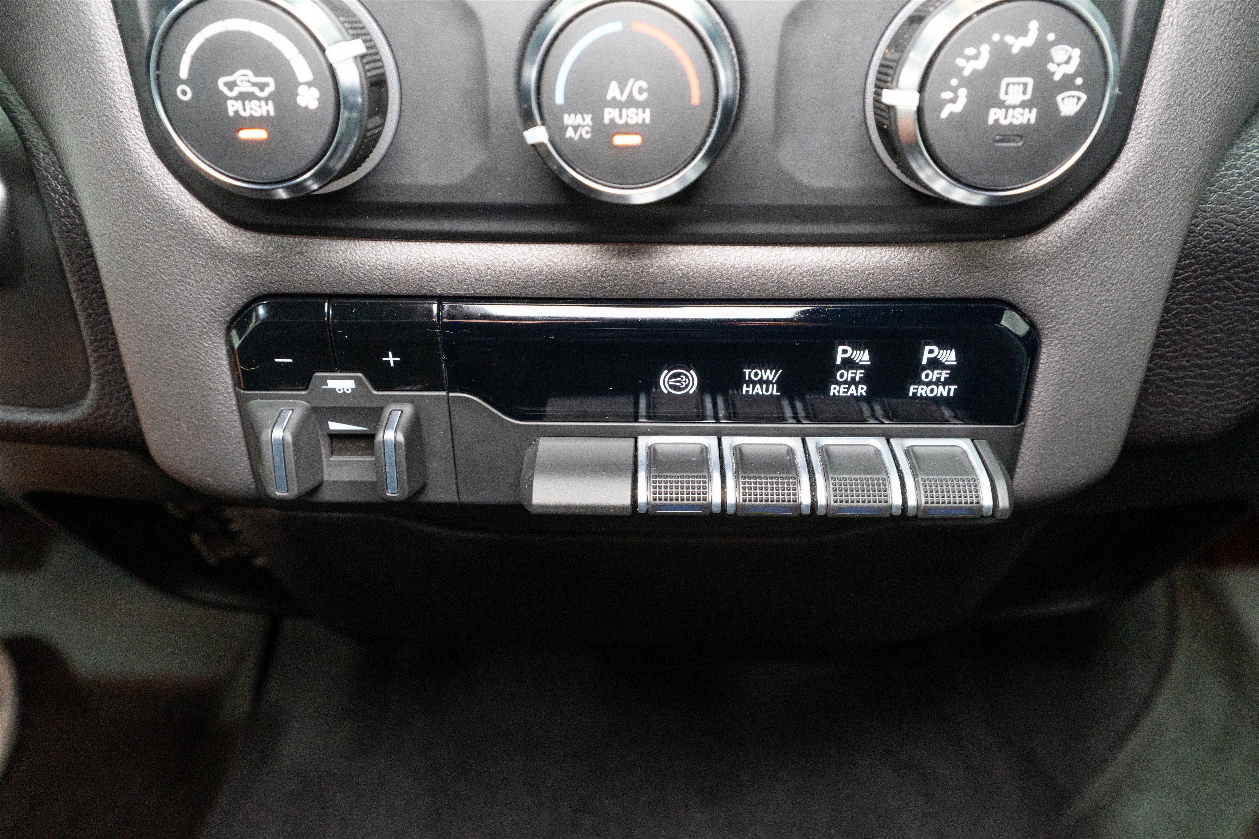 Used 2022 RAM 2500 Big Horn w/ Level A Equipment Group AWD/4WD image 21