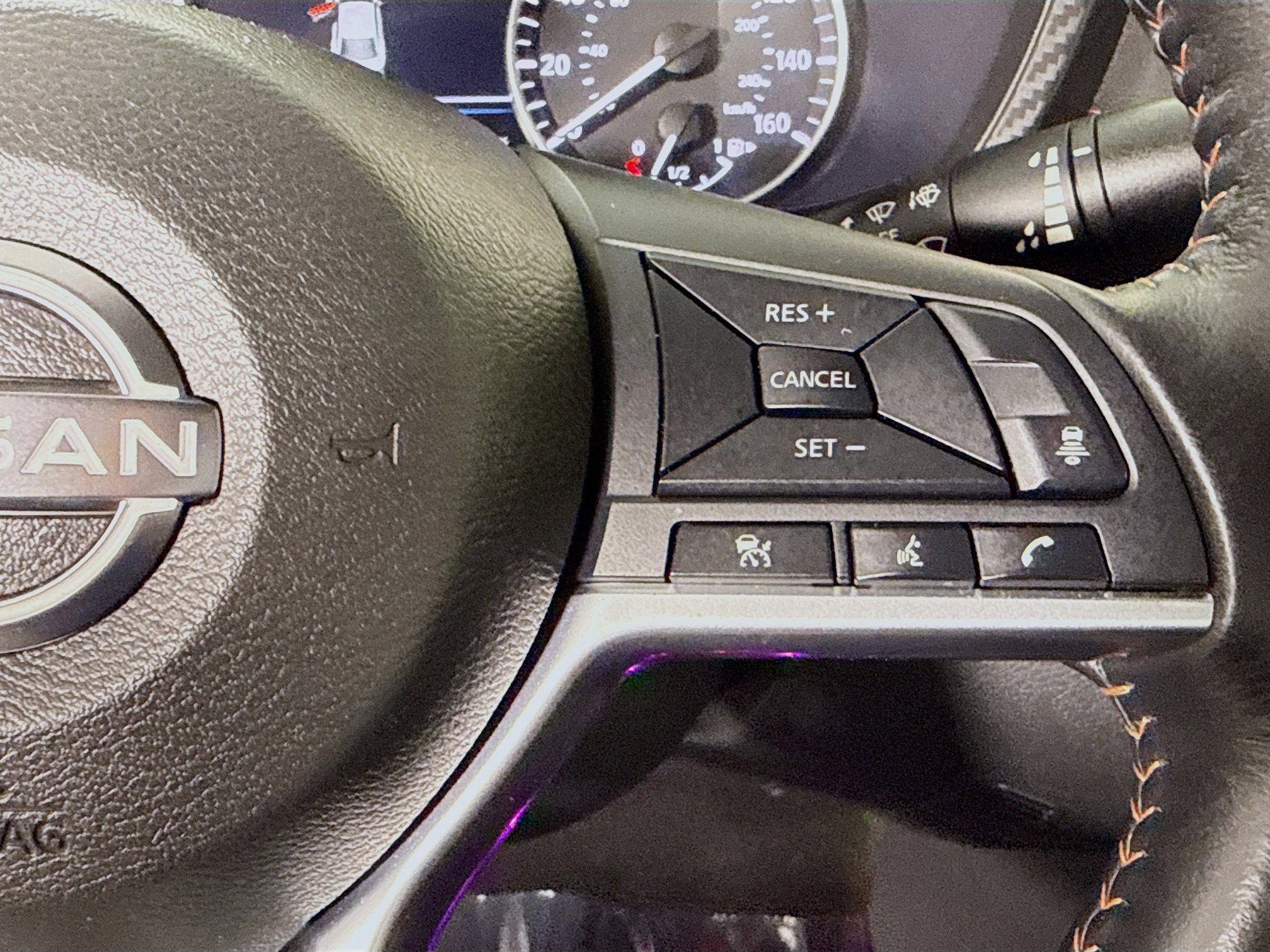 Used 2024 Nissan Sentra SR FWD image 15