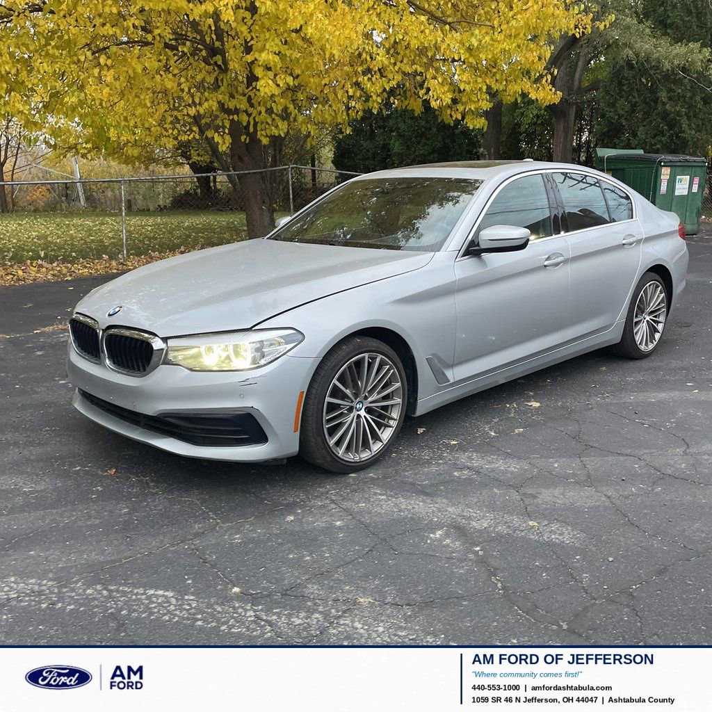 Used 2019 BMW 530i xDrive w/ Convenience Package image 1