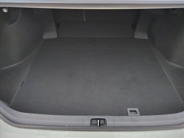Used 2022 Toyota Camry XSE w/ Navigation Package FWD image 8