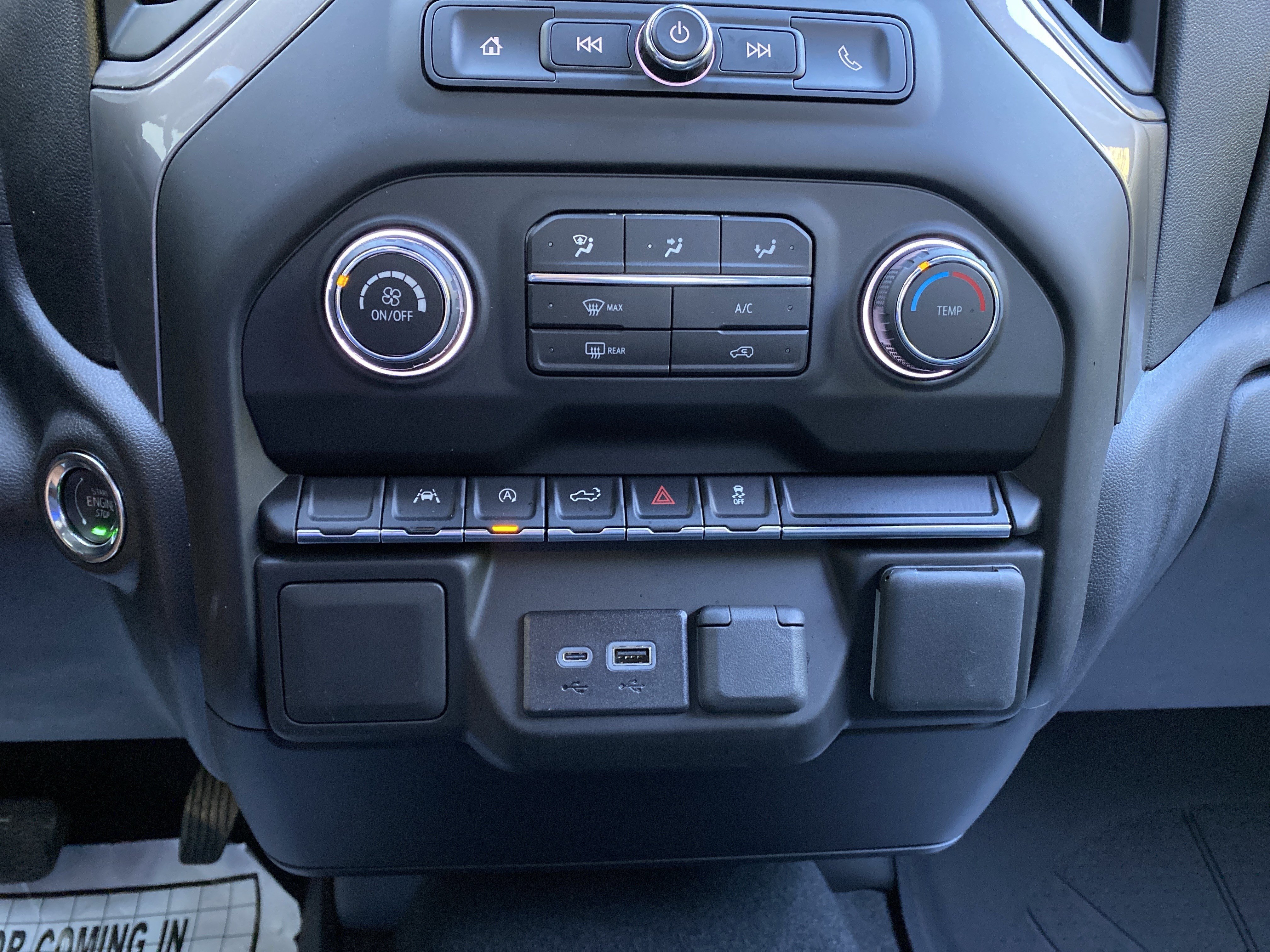 Used 2026 Chevrolet Silverado 1500 Custom w/ Turbomax Blackout Package AWD/4WD image 27