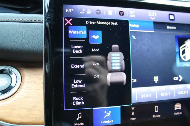 Used 2023 Jeep Grand Cherokee L Summit AWD/4WD image 21