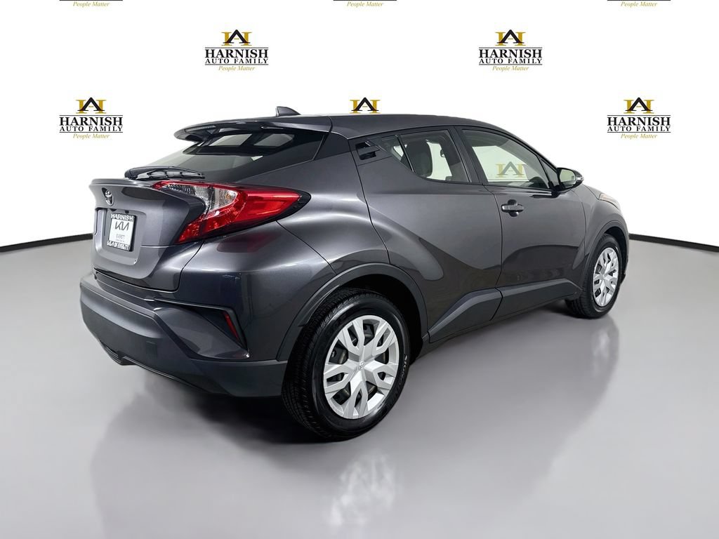 Used 2020 Toyota C-HR LE FWD image 7