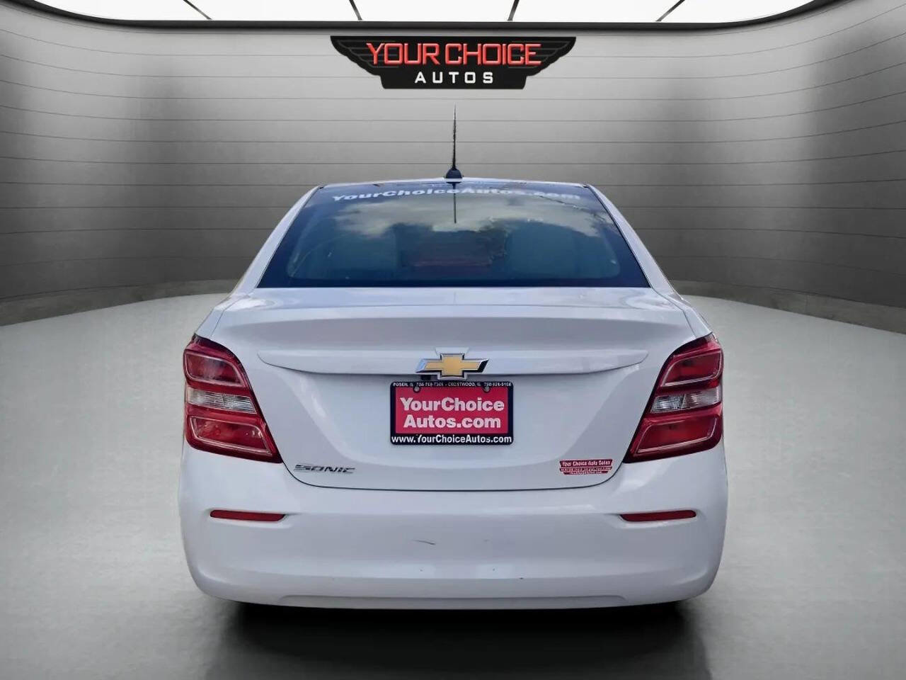 Used 2018 Chevrolet Sonic LS FWD image 7