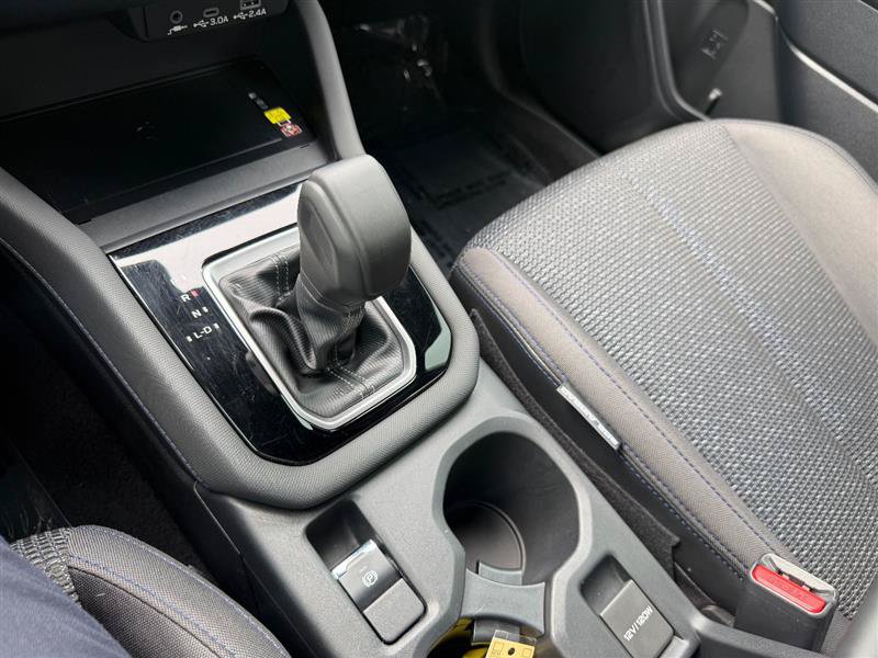 Used 2025 Subaru Forester Premium AWD/4WD image 16