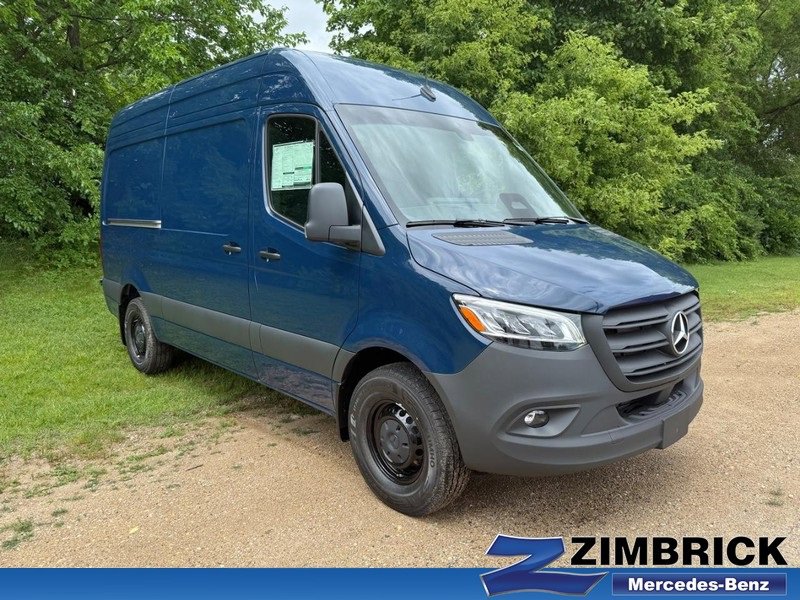 New 2025 Mercedes-Benz Sprinter 2500