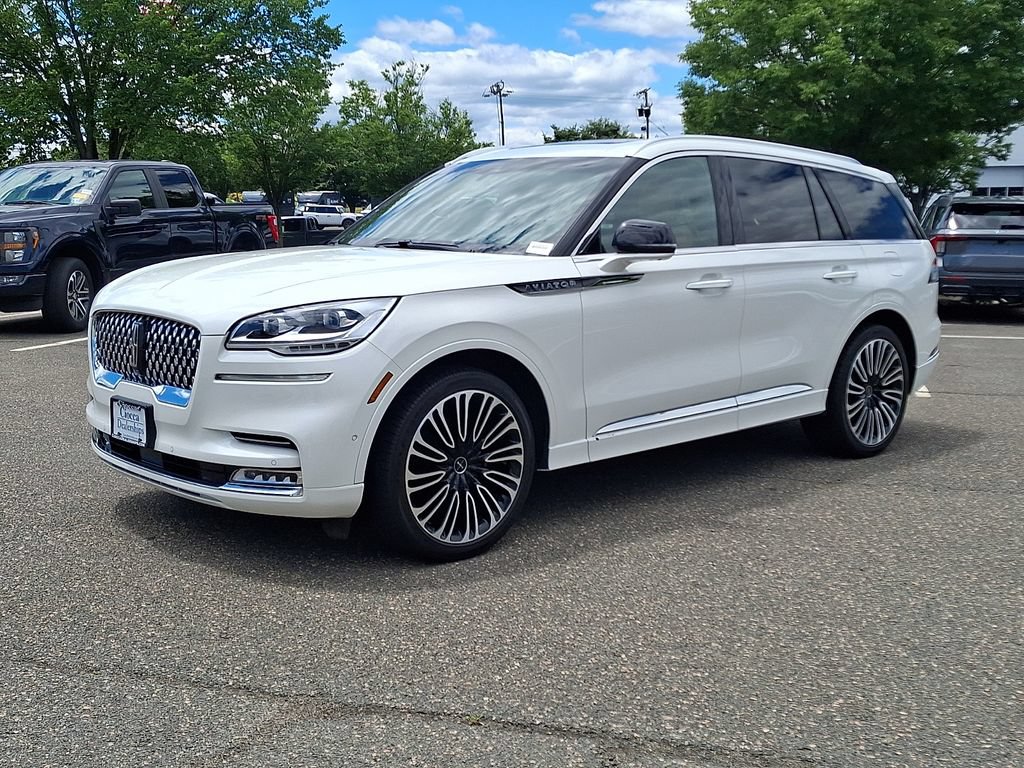 Certified 2023 Lincoln Aviator Black Label w/ Dynamic Handling Package AWD/4WD image 6