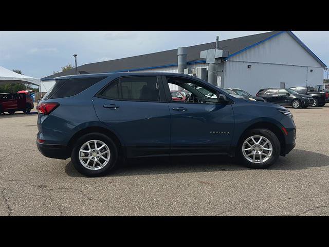 Certified 2024 Chevrolet Equinox LS w/ LS Convenience Package FWD image 32