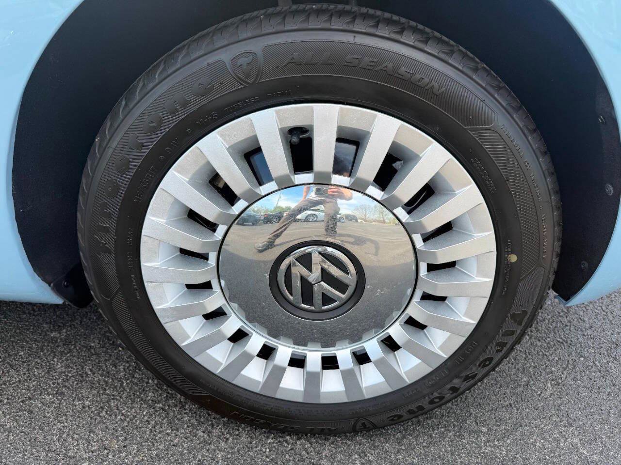 Used 2014 Volkswagen Beetle 2.5 image 15