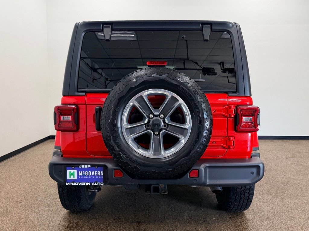 Used 2021 Jeep Wrangler Unlimited Sahara w/ Uconnect 4C Nav & Sound Group AWD/4WD image 4