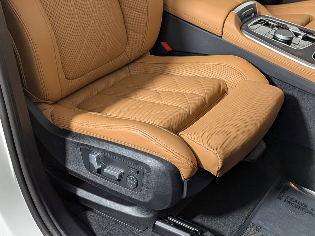 Used 2025 BMW X5 xDrive40i image 27