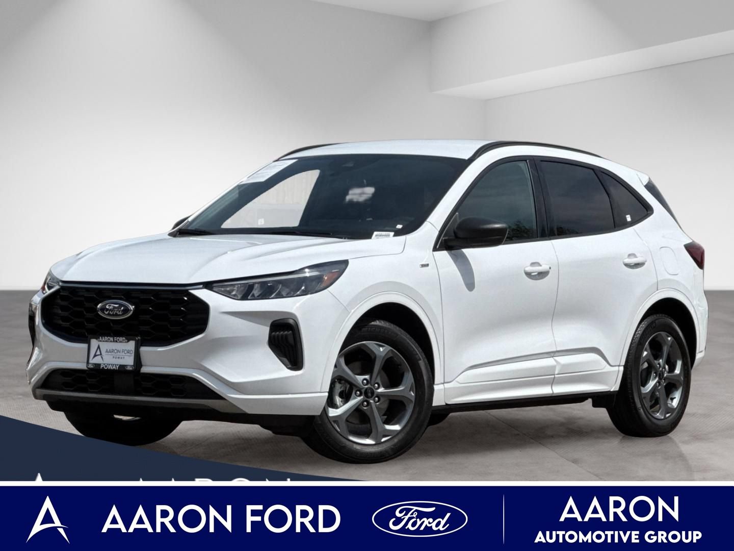 Used 2023 Ford Escape ST-Line w/ Tech Pack #1 AWD/4WD image 1