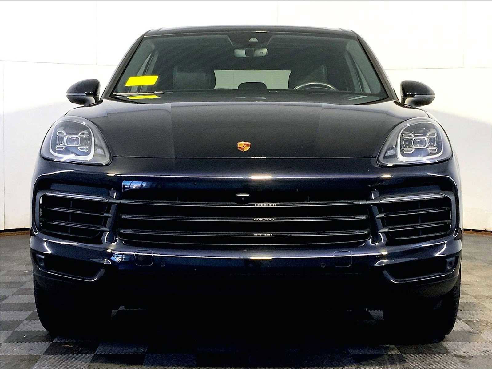 Certified 2022 Porsche Cayenne w/ Premium Package image 10