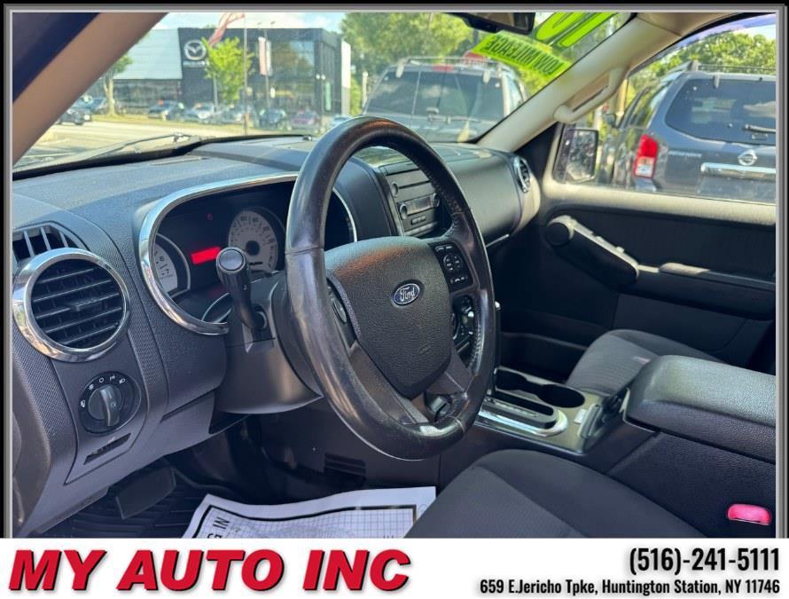 Used 2010 Ford Explorer Sport Trac XLT image 21