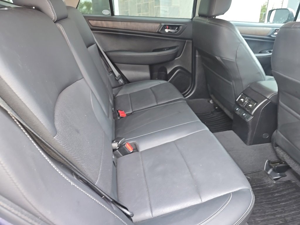 Used 2016 Subaru Outback 2.5i Limited image 17