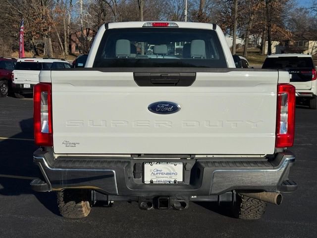 Used 2024 Ford F250 XL w/ XL Chrome Package image 5